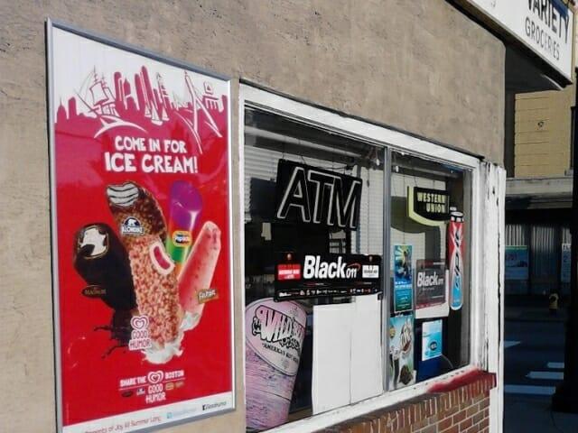 Merchandising advertising campaign